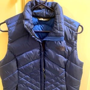 North Face Women’s Down Navy Blue 550 Vest